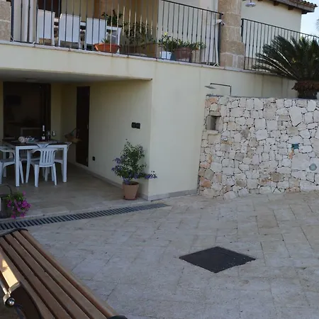 Mimi Apartmán